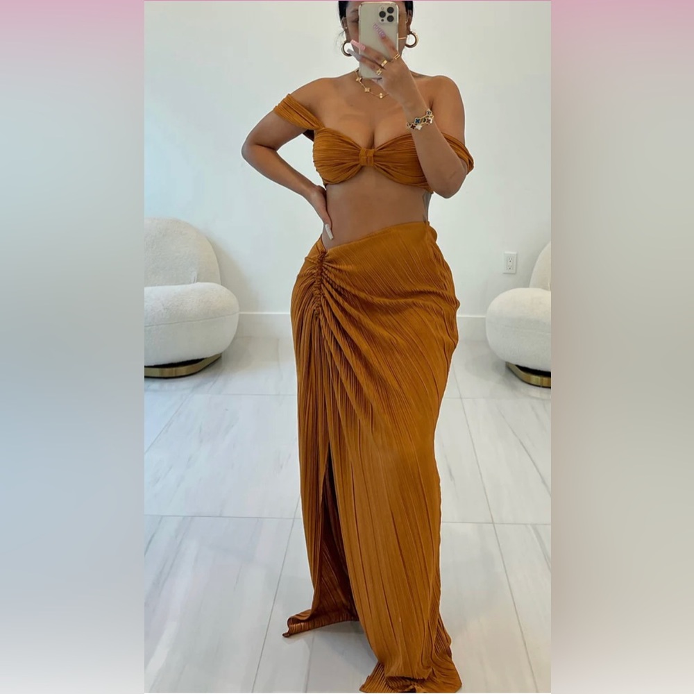 2 piece set
